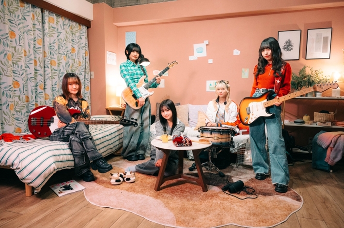 らそんぶる、2ndミニ・アルバム『心の隙間を埋めるのは』よりリード曲