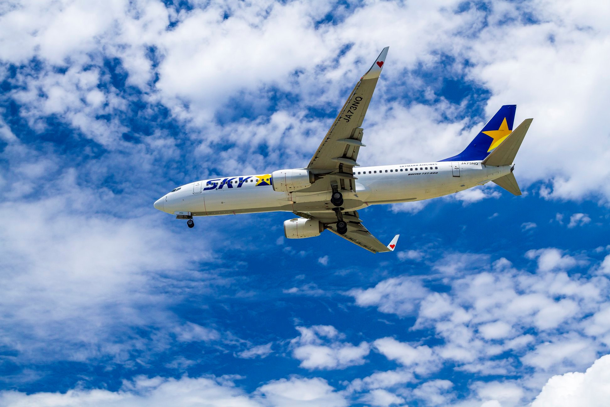 スカイマーク、プラモデルの737-800（1/200サイズ）の機内販売を2025年