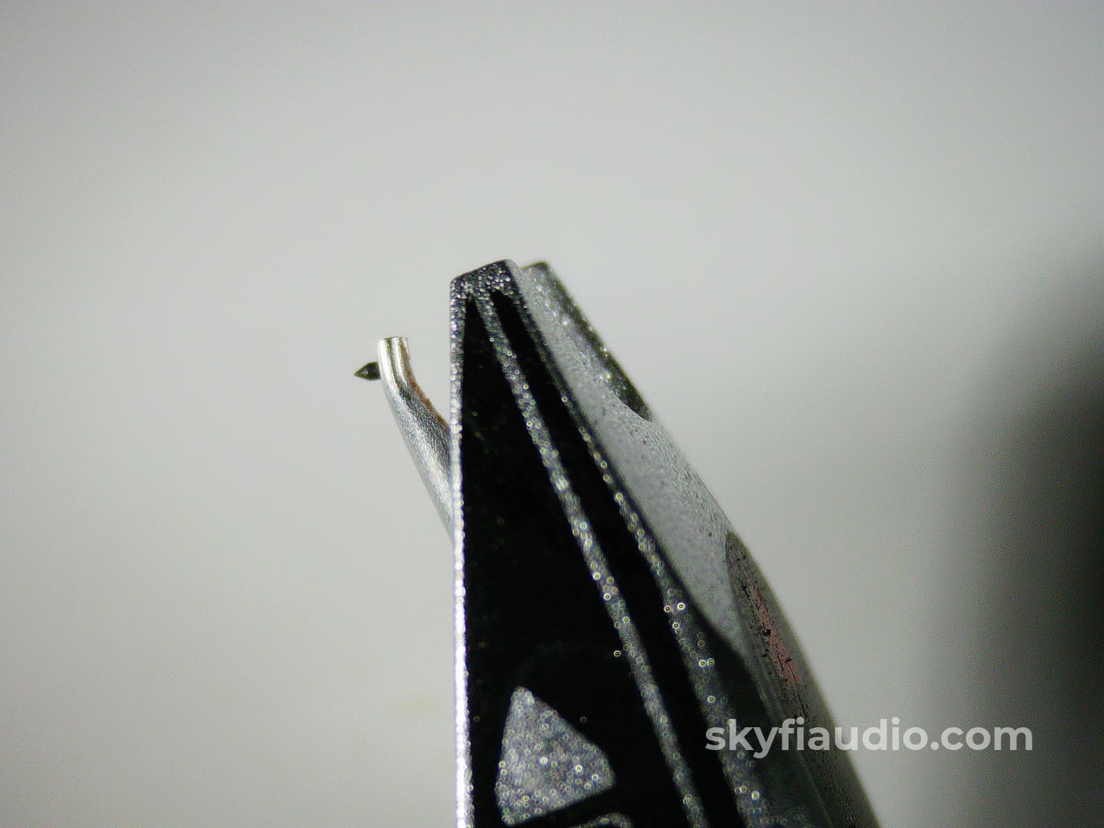 Ortofon Serato S-120 Moving-Magnet Cartridge w/Headshell