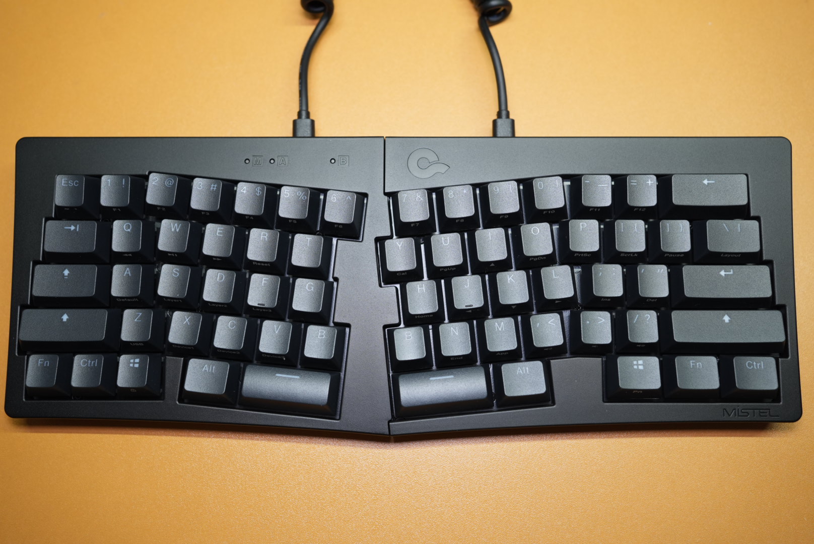 レビュー】Alice配列の分離キーボードMistel Barocco MD600 Alpha