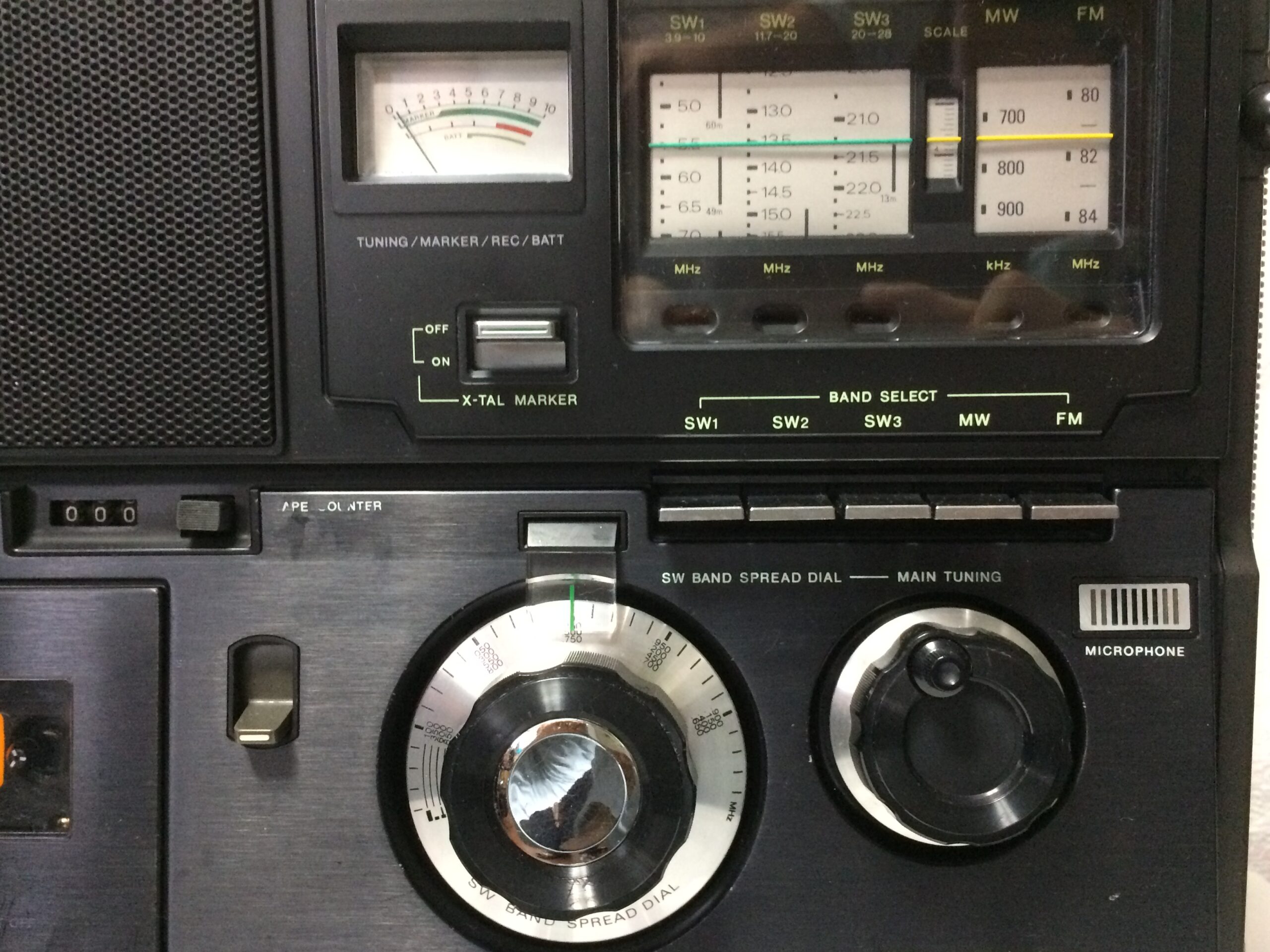 ソニー CF-5950 – BCLラジカセの真打登場 | 【昭和レトロ】ゴールデン