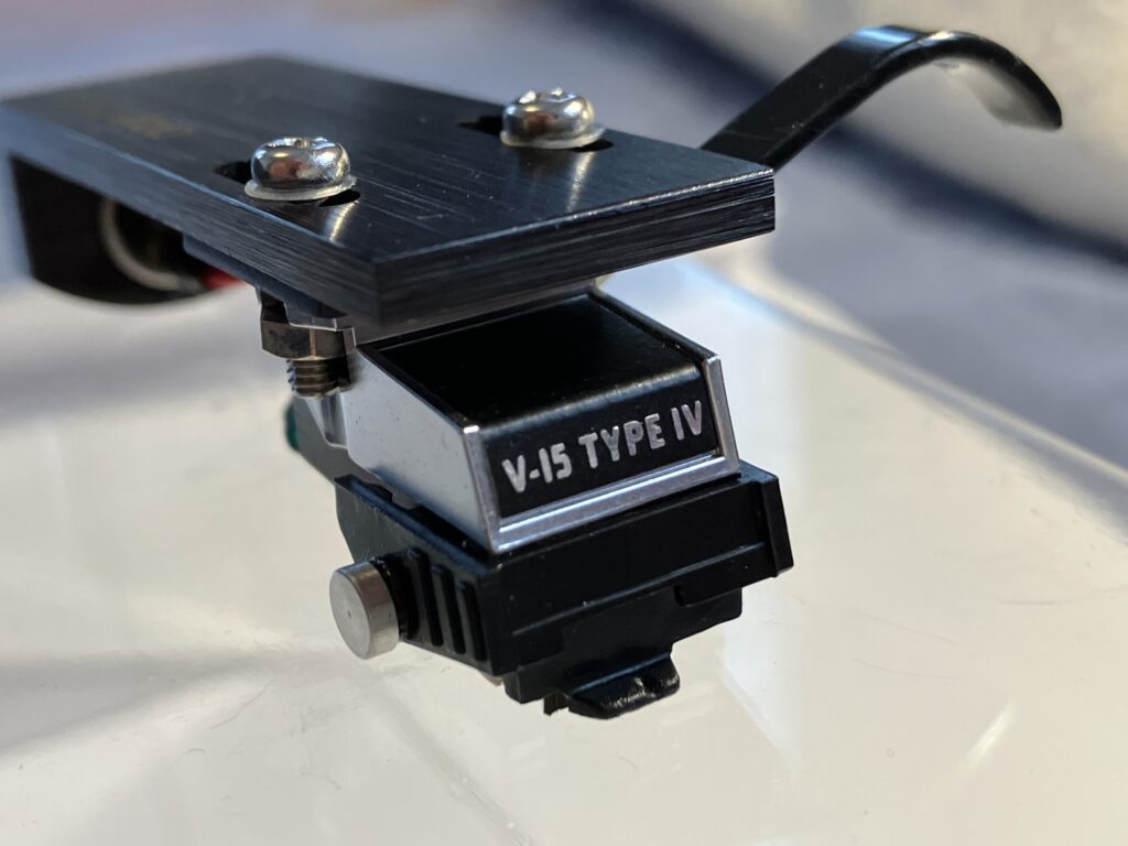 シュア V-15タイプⅣ – MM型の代表的カートリッジ | 【昭和レトロ