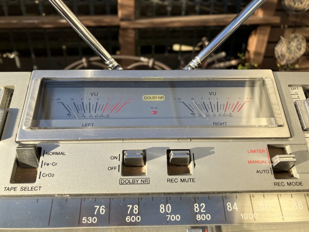 ソニー CFS-686 – ドルビーNR搭載の高音質ラジカセ | 【昭和レトロ