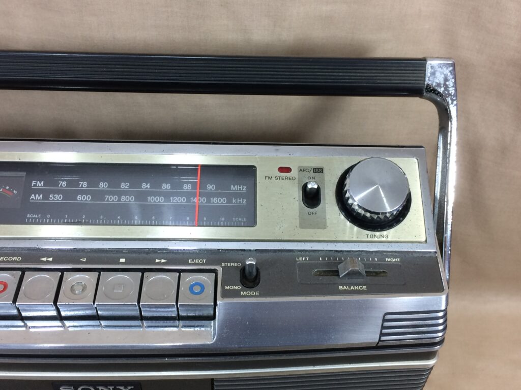 ソニー CF-3800 – 4スピーカー搭載の高級ステレオラジカセ | 【昭和