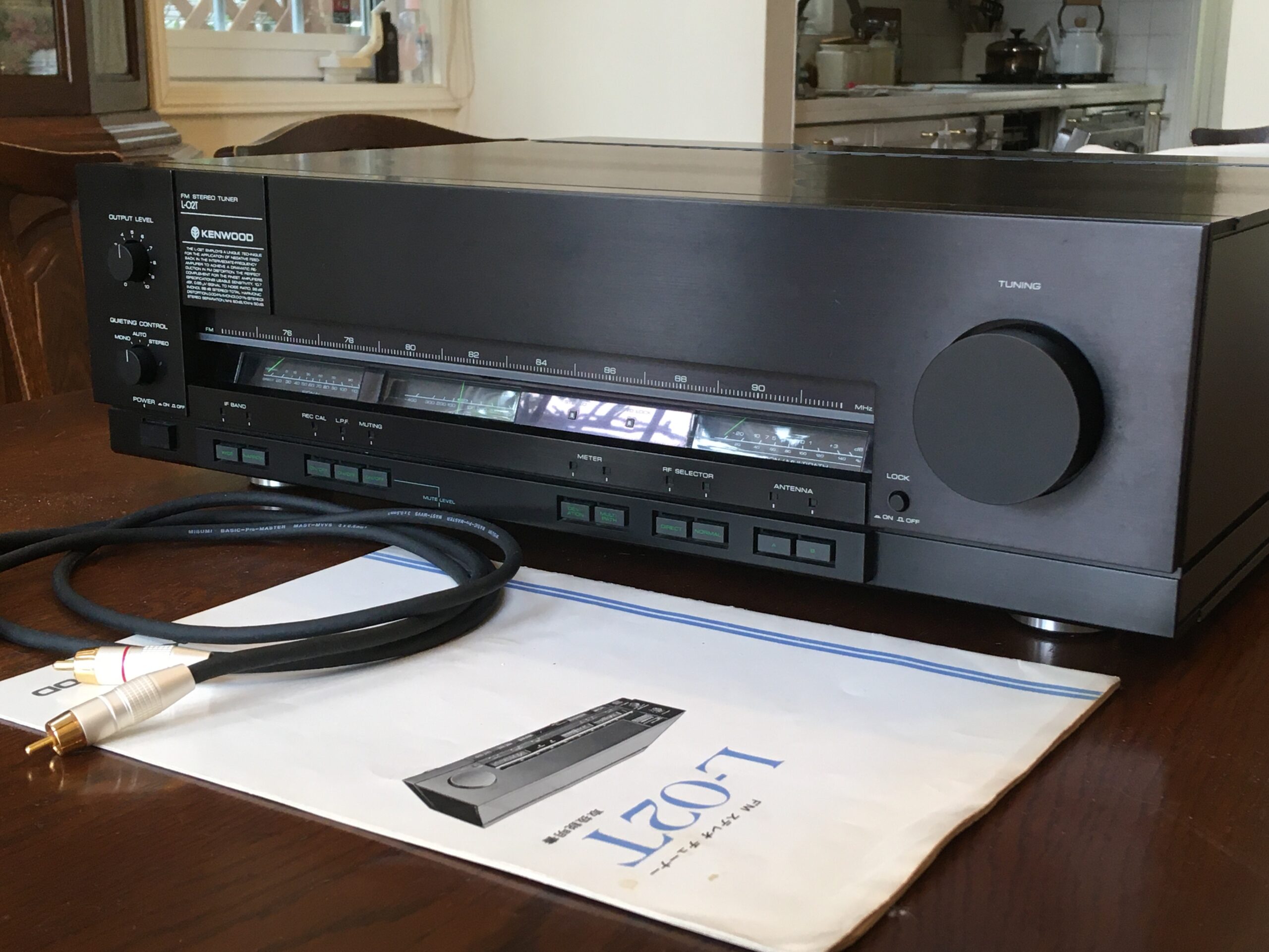 ケンウッド L-02T – 性能も価格も超ド級のFMチューナー | 【昭和レトロ