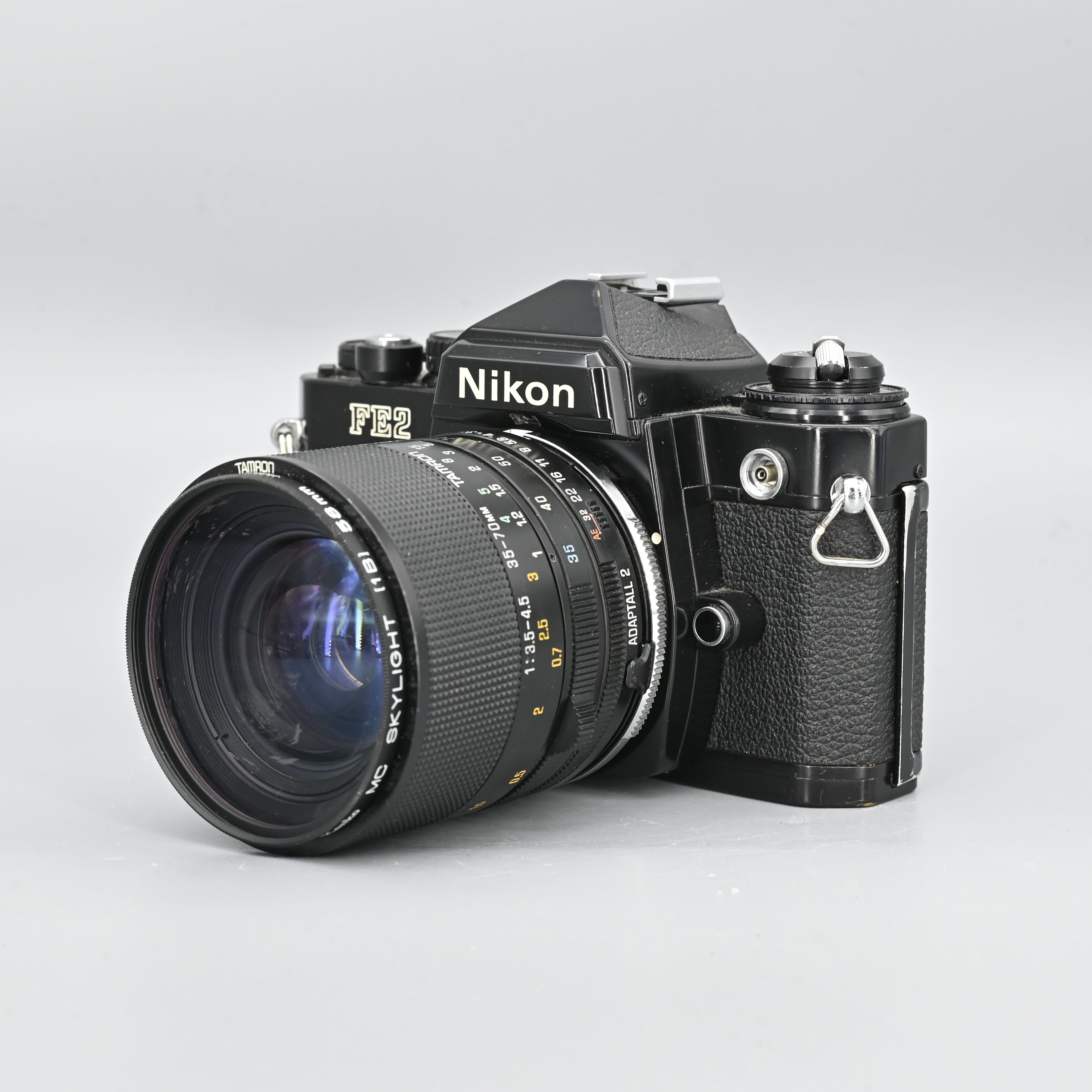 Nikon FE2 + Tamron 35-70mm F3.5-4.5 Marco Zoom Lens [READ] – SHOWA