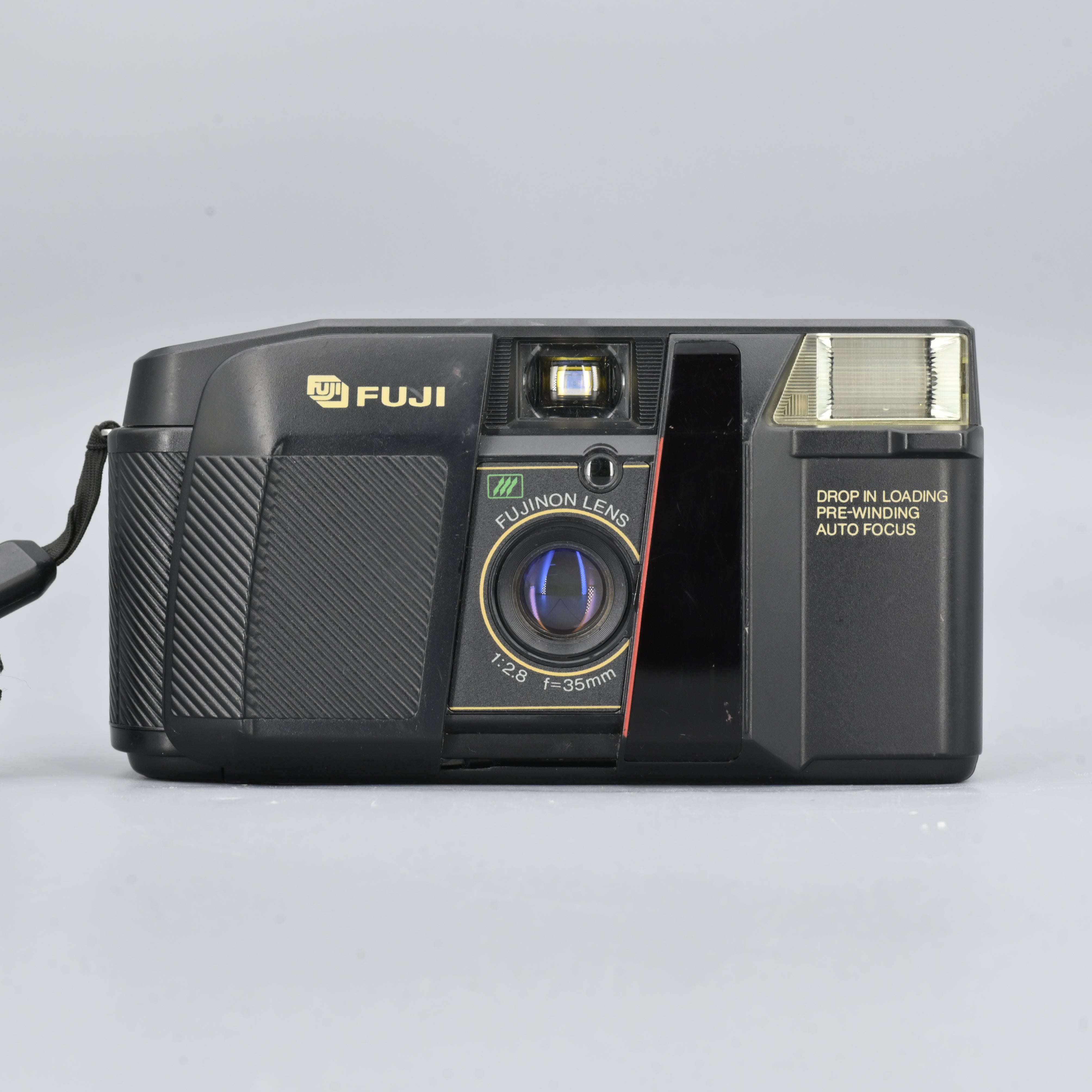 Fujifilm Tiara Zoom – SHOWA