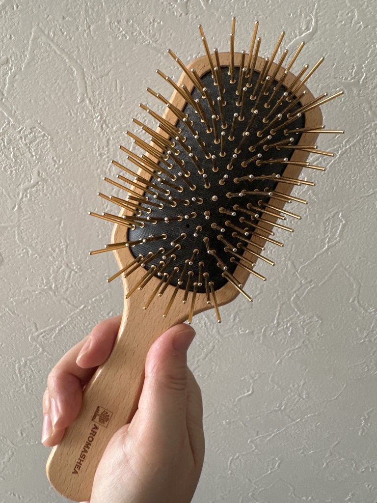 アロマシア ゴールドヘアブラシ 帯電防止 24金コーティングのレビュー