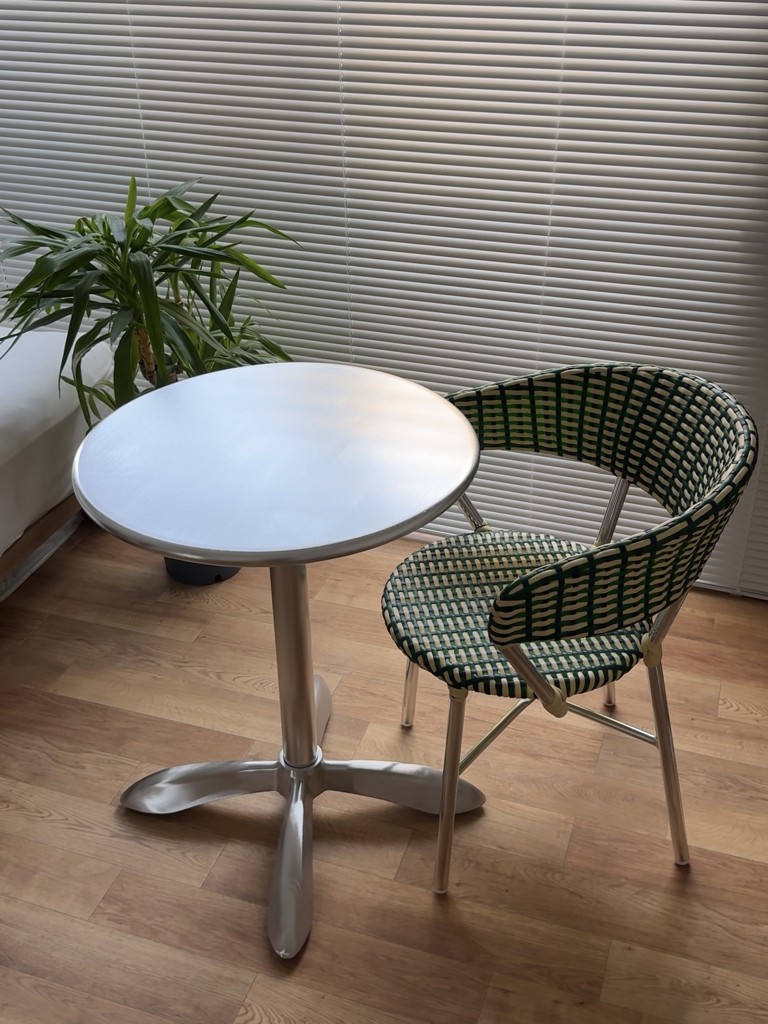 DULTON ONLINE SHOP | ALUMINUM ROUND TABLE 60: 家具