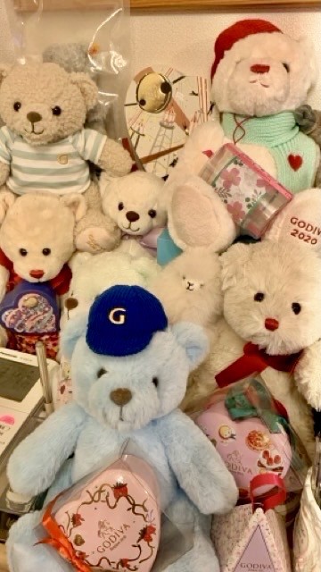 オンラインショップ限定】ゴディバ 早春のベルギー ベア＆G キューブ