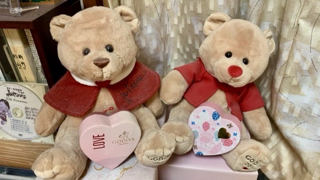 オンラインショップ限定】ゴディバ 早春のベルギー ベア＆G キューブ