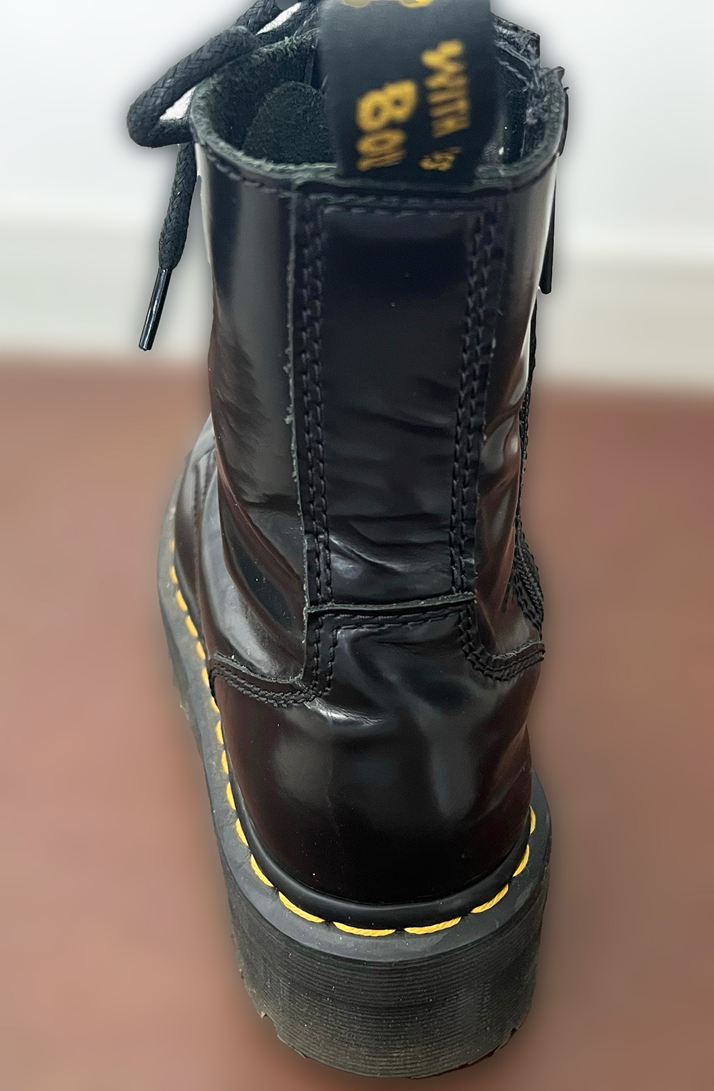 Dr.Martens ドクターマーチンの手入れ完全ガイド｜初心者でも簡単に