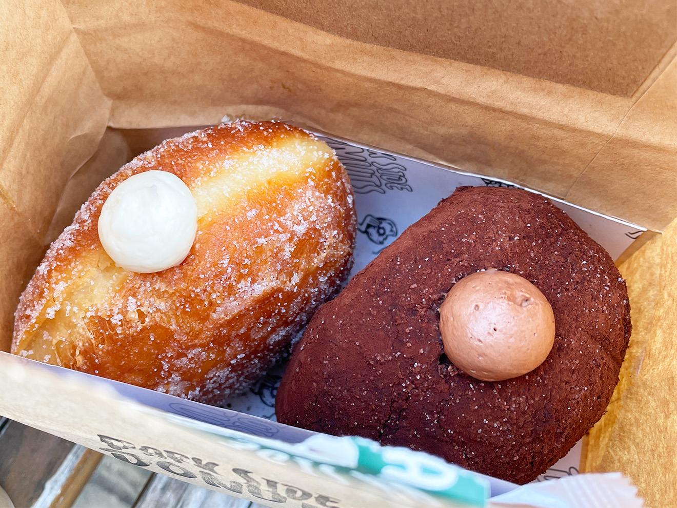 揚げドーナッツを持って世田谷公園でピクニック気分！三軒茶屋「PARK