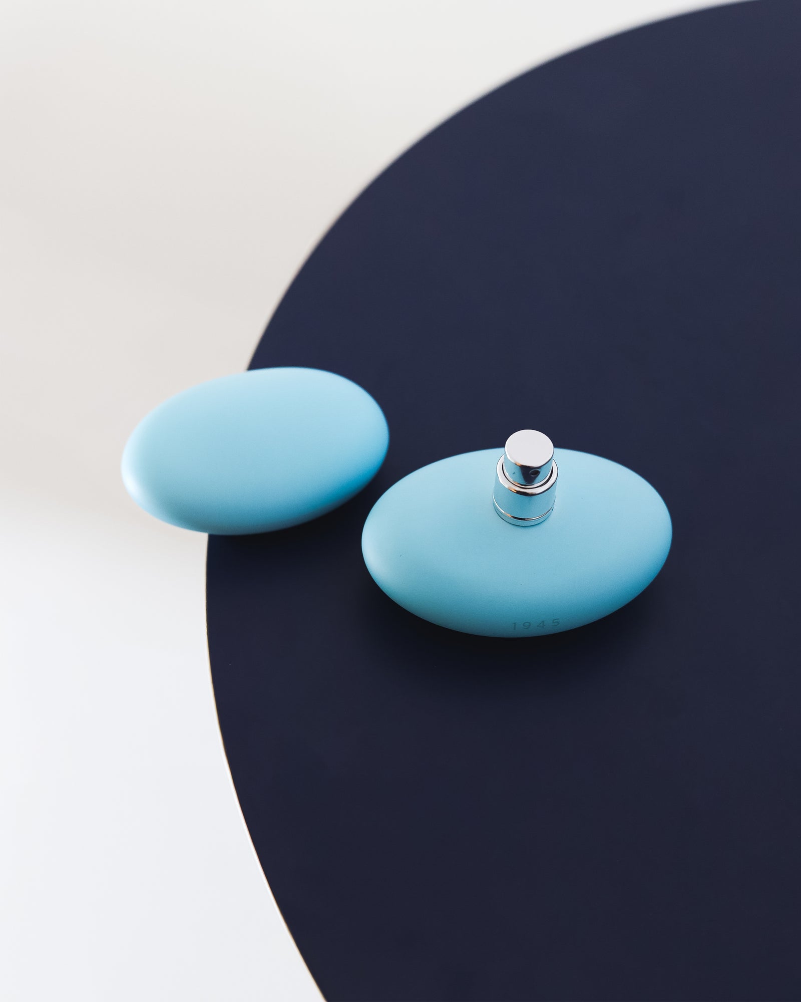 1945az3-2_0_1600x.jpg?v=1746190153