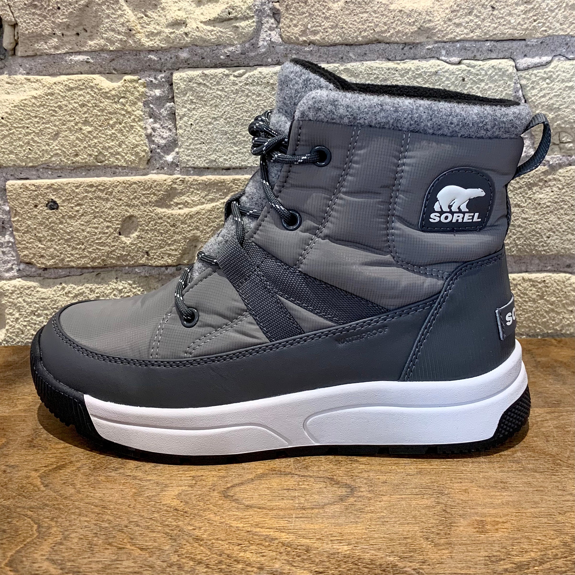 Sorel WHITNEY™ III MID WP Quarry/Grill – (shōō)