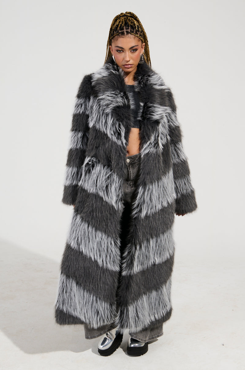 ANNI MAXI FAUX FUR JACKET – AKIRA