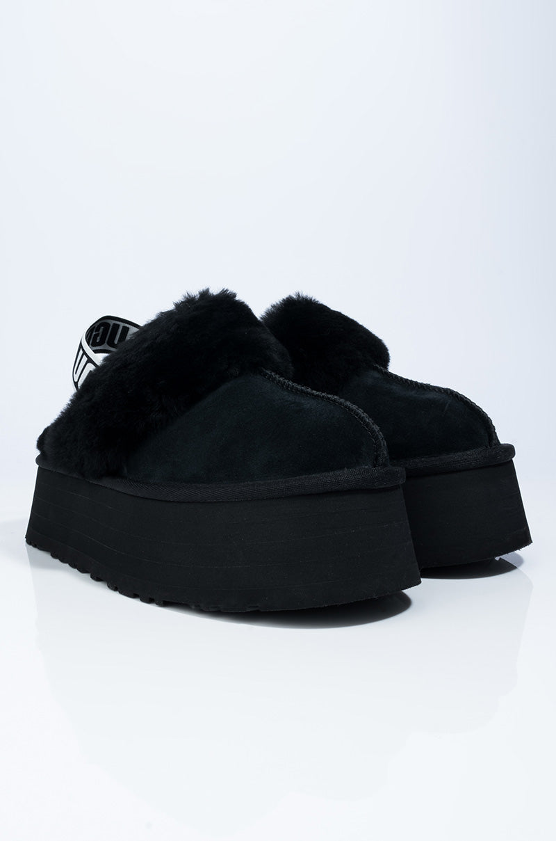 UGG WOMEN'S FUNKETTE SLIP ON BLACK – AKIRA