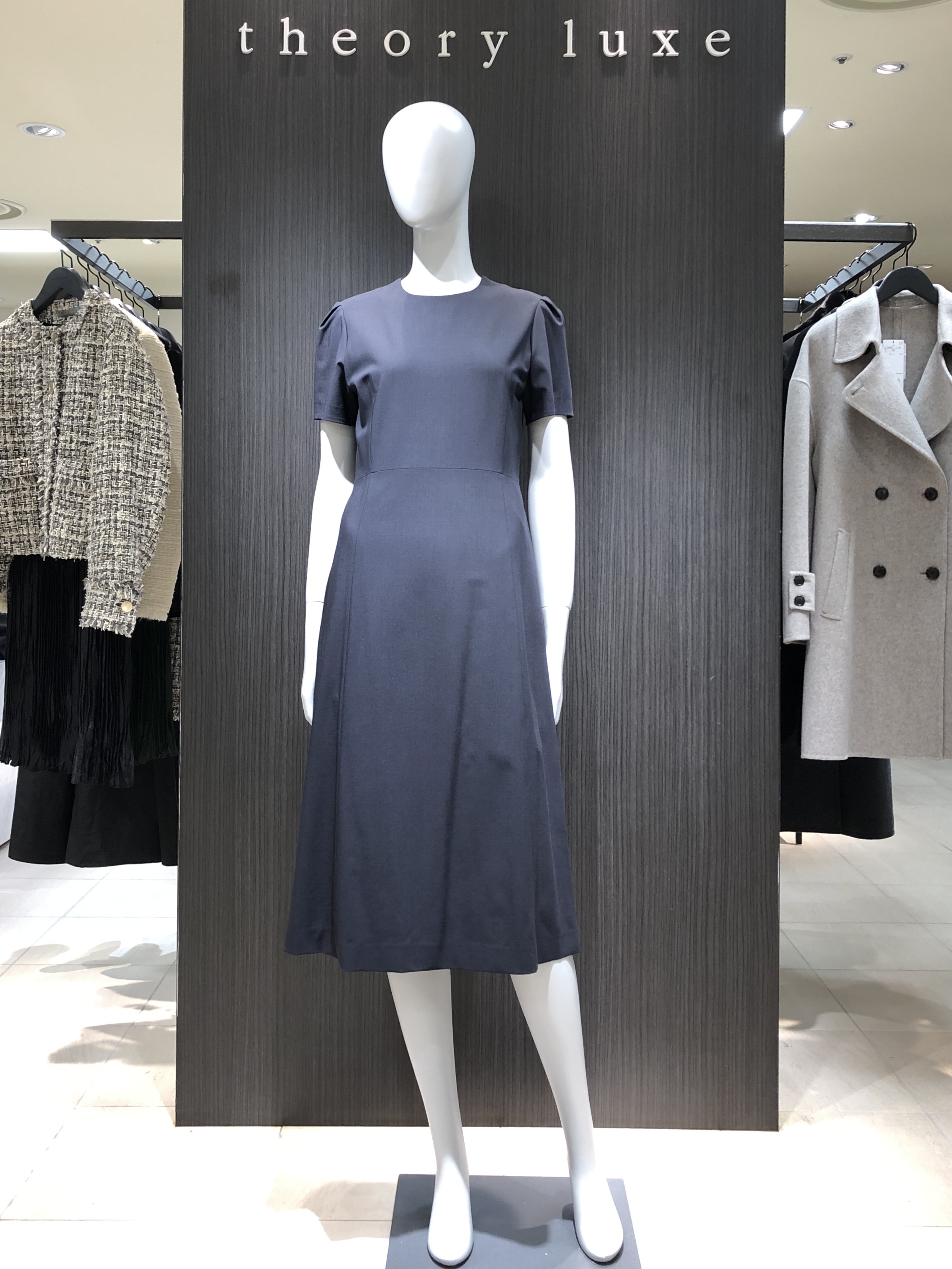 SALE】ベーシック高級ウールスーツ | セオリーリュクス | 大丸札幌店