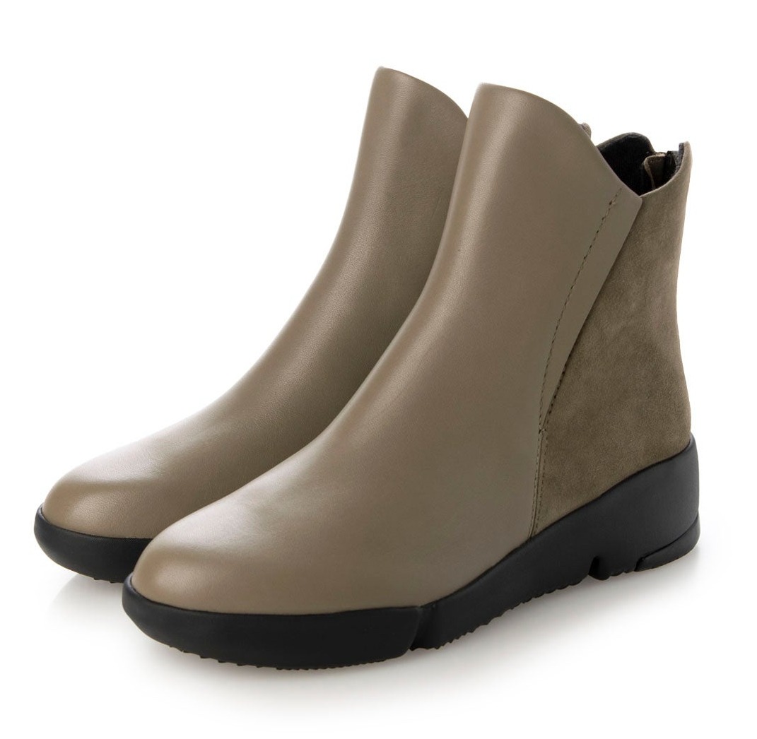 🍁 新作New✨ブーツ👢〈 フィットフィット〉《ソフトレザー ミドル