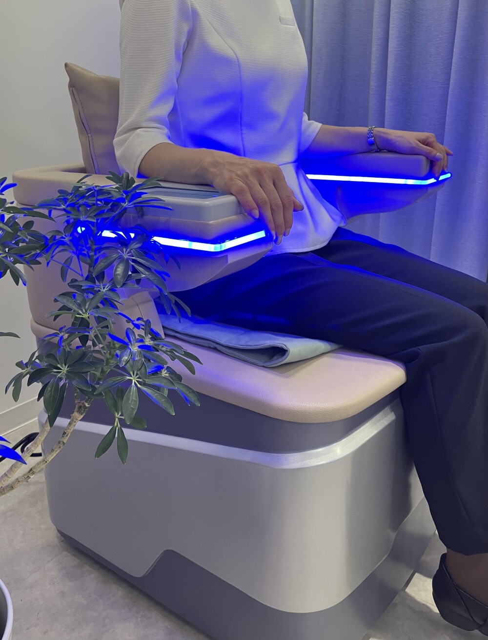 フェムケア骨盤底筋トレーニングマシンについて♪ | 水素ラウンジ