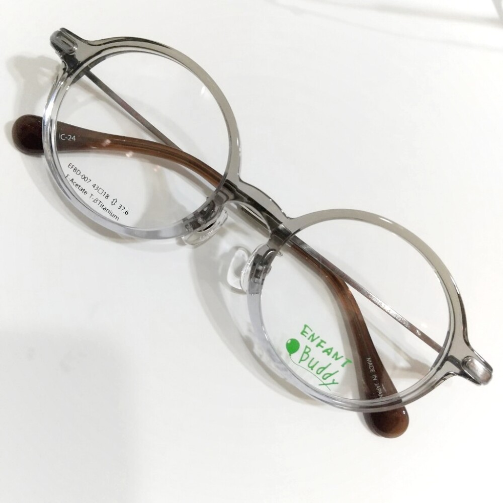 こどもメガネ アンファン バディのNEWモデル｜丸メガネがカワイイ