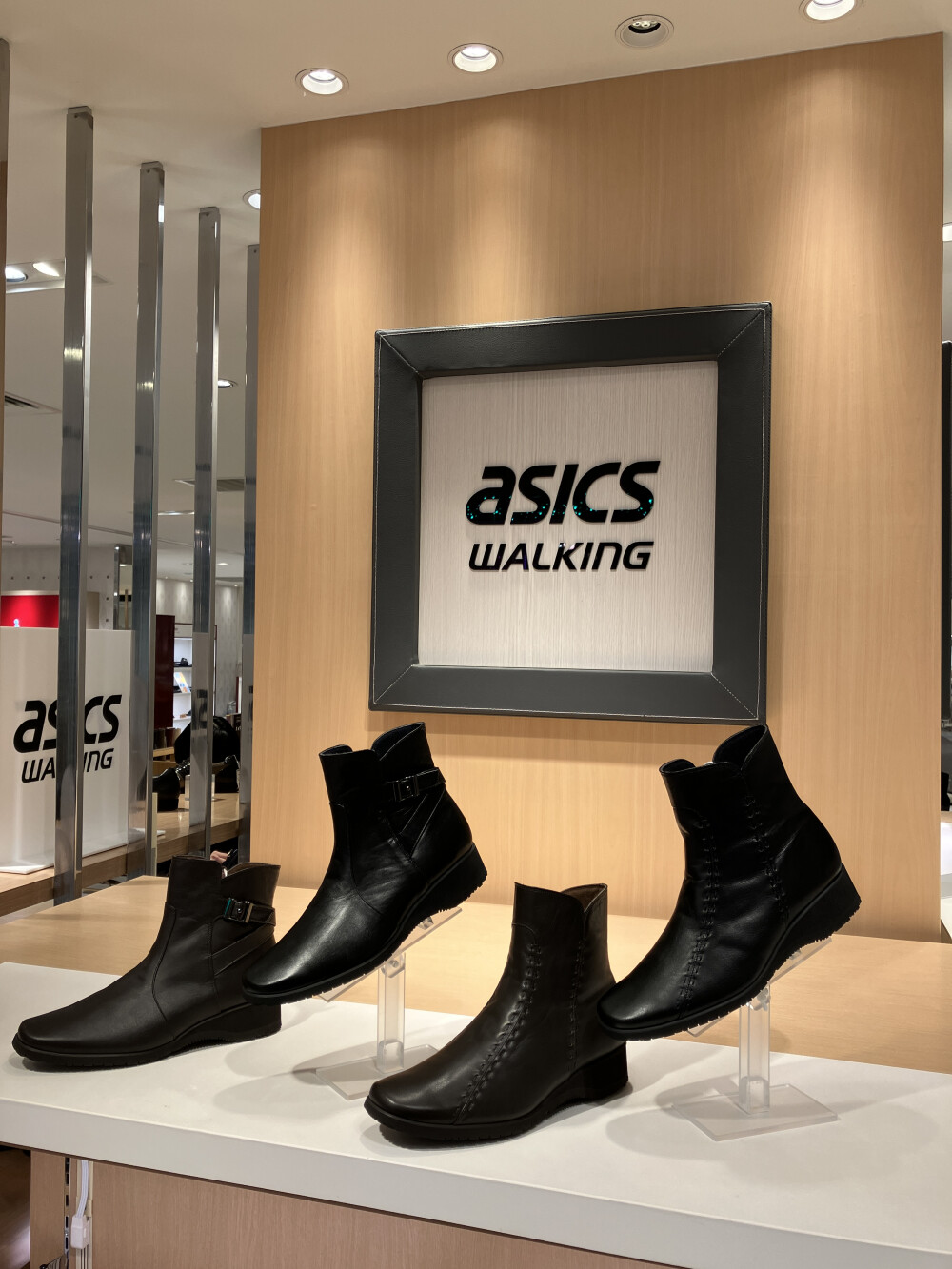 アシックスウォーキングより【pedala/ペダラ】ブーツ紹介👢 | 婦人くつ