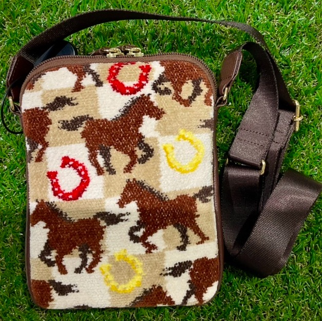 🏇 スマホショルダー 📱 | フェイラー | 大丸芦屋店公式 SHOP BLOG