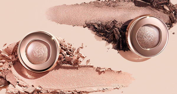 7/16（日）発売 〈コスメデコルテ〉アイグロウジェム スキンシャドウ