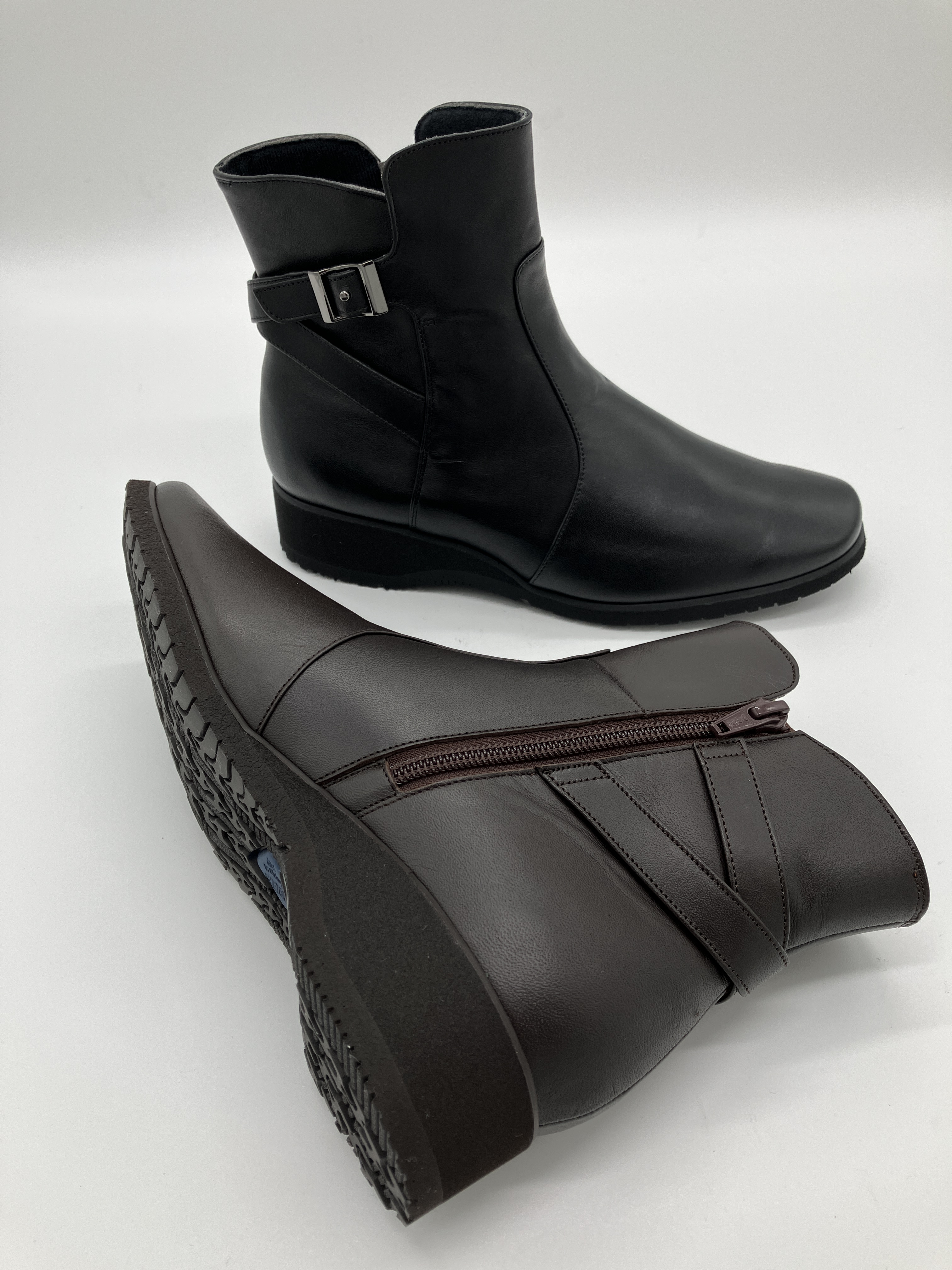 アシックスウォーキングより【pedala/ペダラ】ブーツ紹介👢 | 婦人くつ