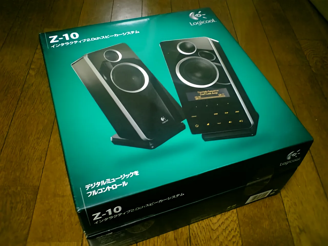 Logicoolのタッチパネル搭載 2.0chスピーカー「Z-10」を買ってみた