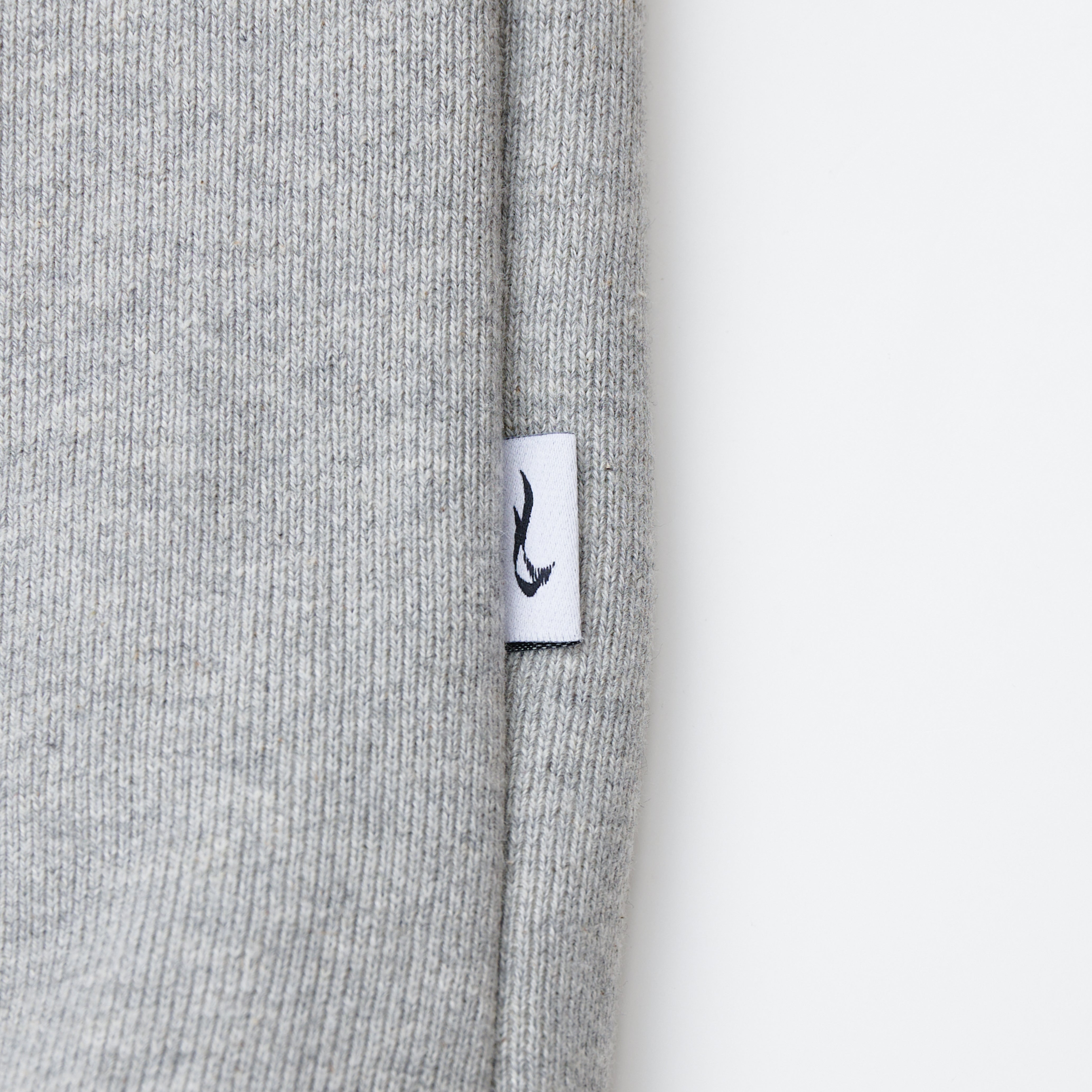 CREWNECK SWEATSHIRT GRAY – FEELS.
