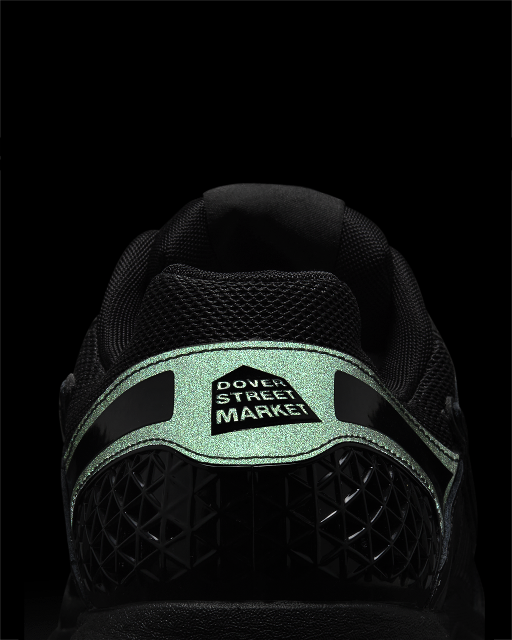 Nike: Men's DSM Zoom Vomero 5 SP Sneakers (FZ3313-001) | DSMNY E-SHOP