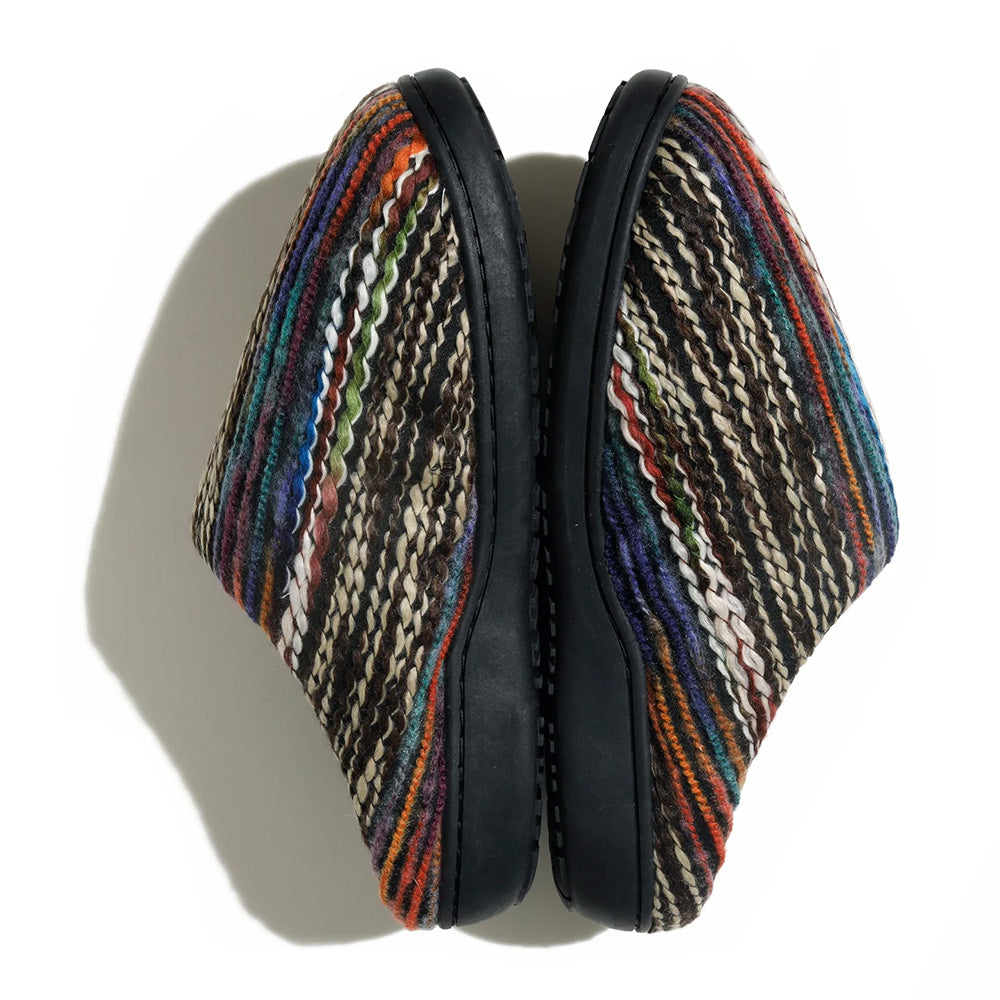 不思議な温もりと異質な存在感を演出する SUBU（スブ）DOTS