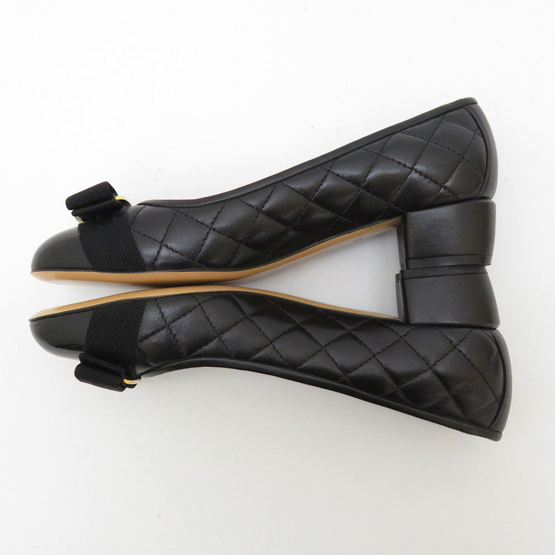 Salvatore Ferragamo/サルヴァトーレフェラガモ】 ヴァラ キルティング