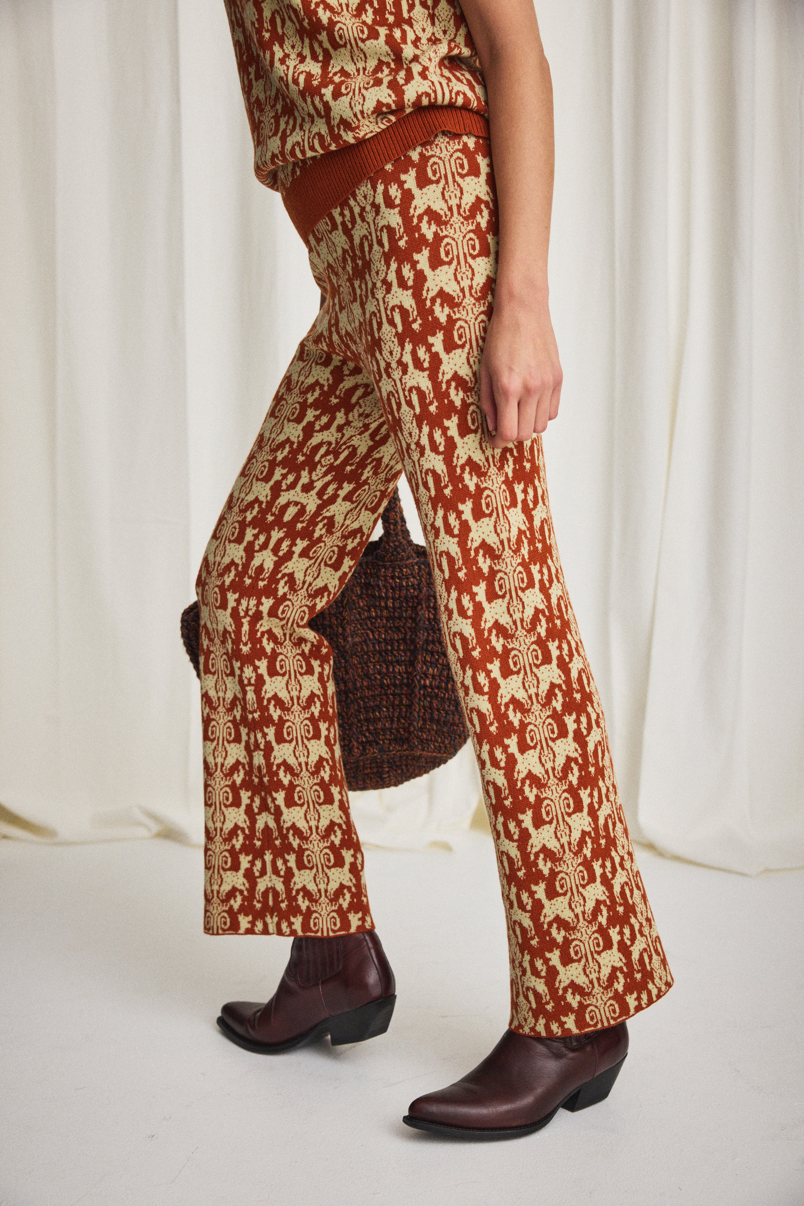 Izzy Pant – Misha & Puff