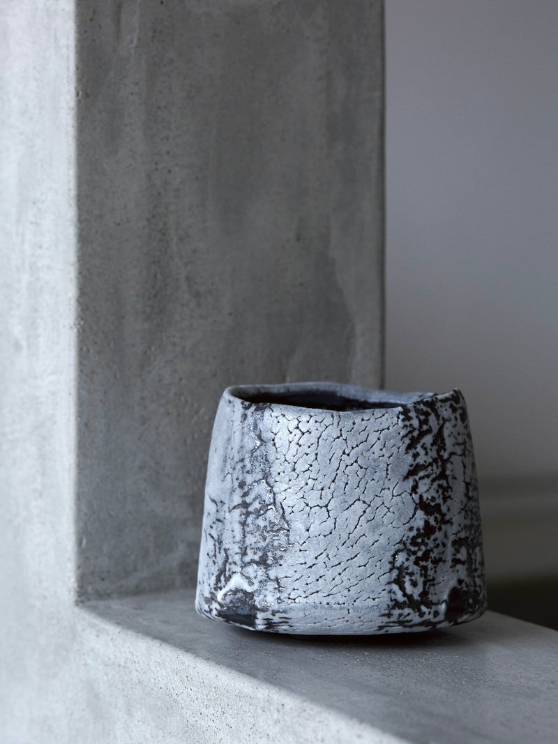 林友加 志野茶碗 b （黒グレー）箱付き – Numero CLOSET