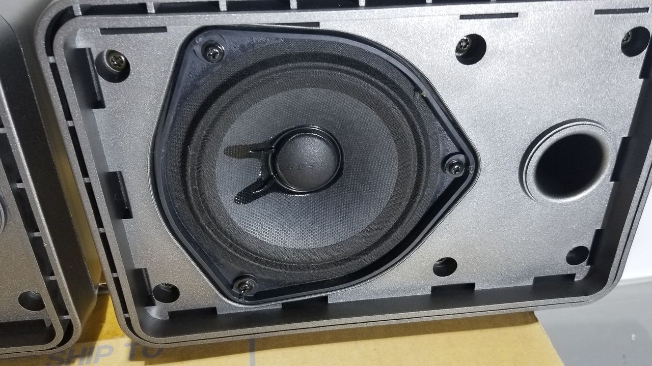 BOSE 101vm Bluetoothスピーカー 2167 BOSE 101vm Bluetoothスピーカー