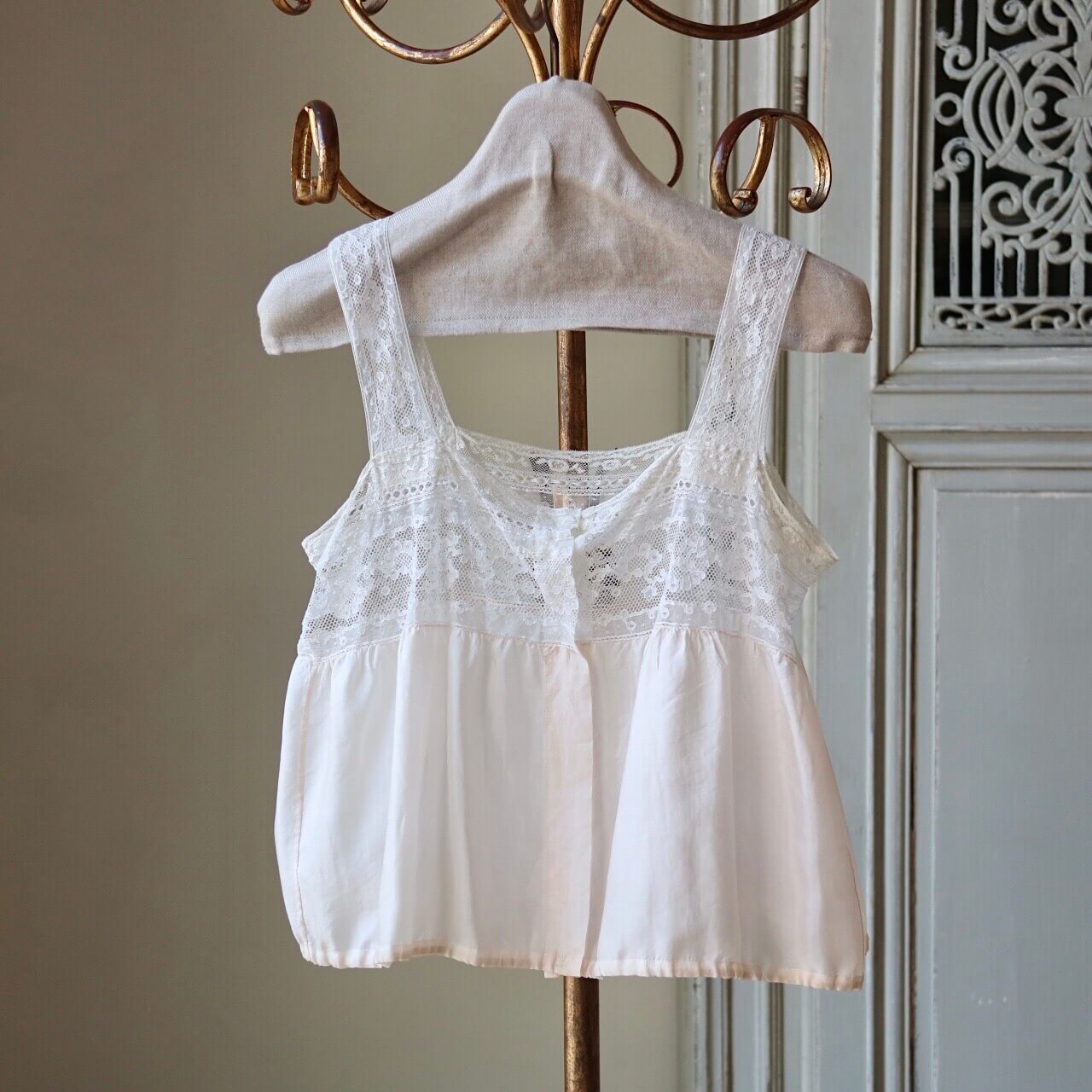 Atelier Ninon / ヴィンテージレース シルクキャミソール