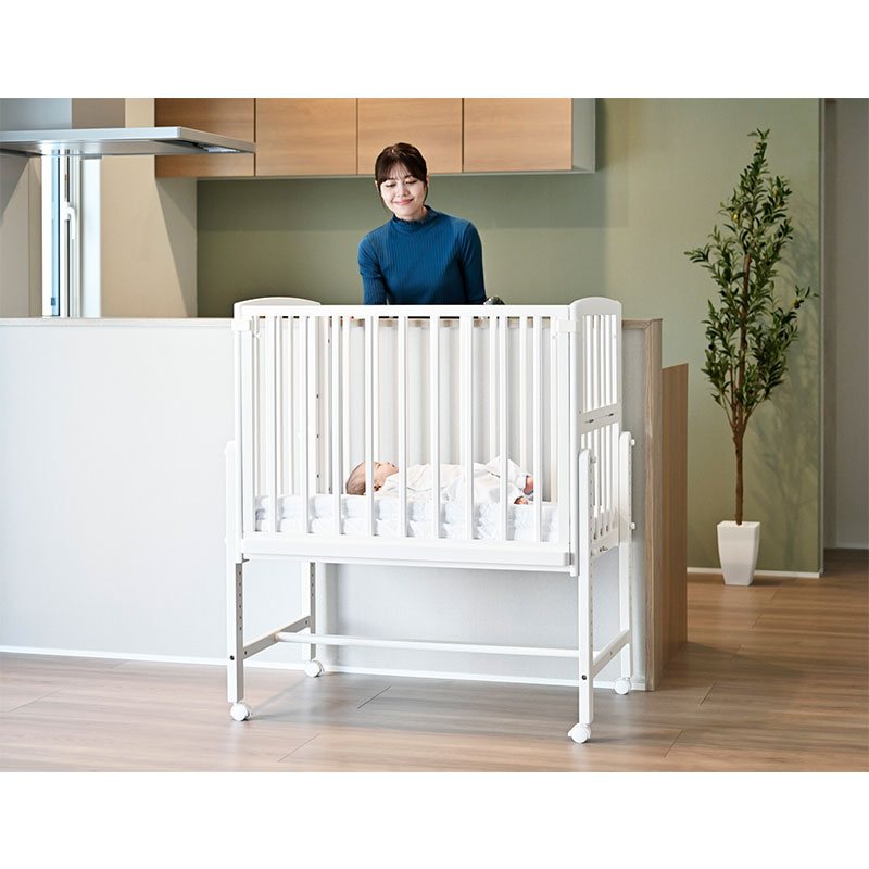 アカチャンホンポ（赤ちゃん本舗）の公式ネット通販 ｜【メーカー直送