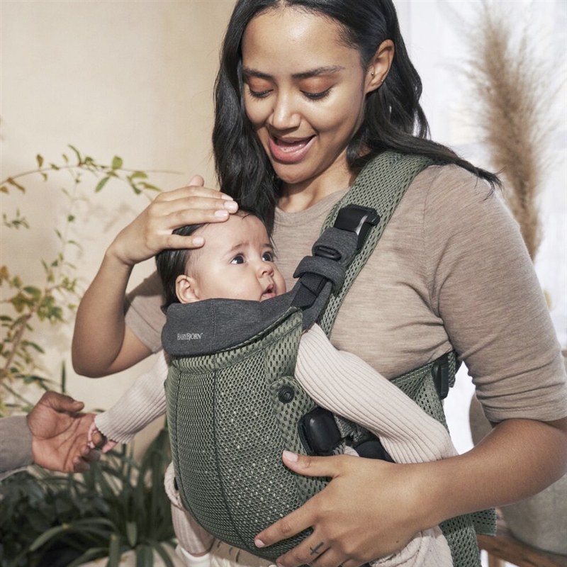 アカチャンホンポ（赤ちゃん本舗）の公式ネット通販 ｜ベビーキャリア