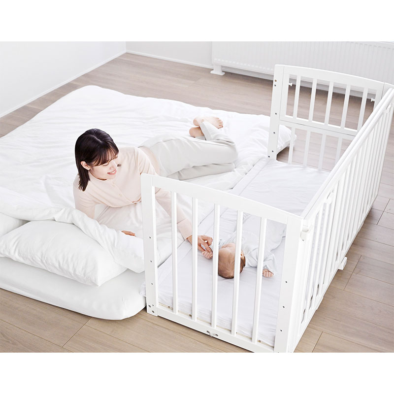 アカチャンホンポ（赤ちゃん本舗）の公式ネット通販 ｜【メーカー直送