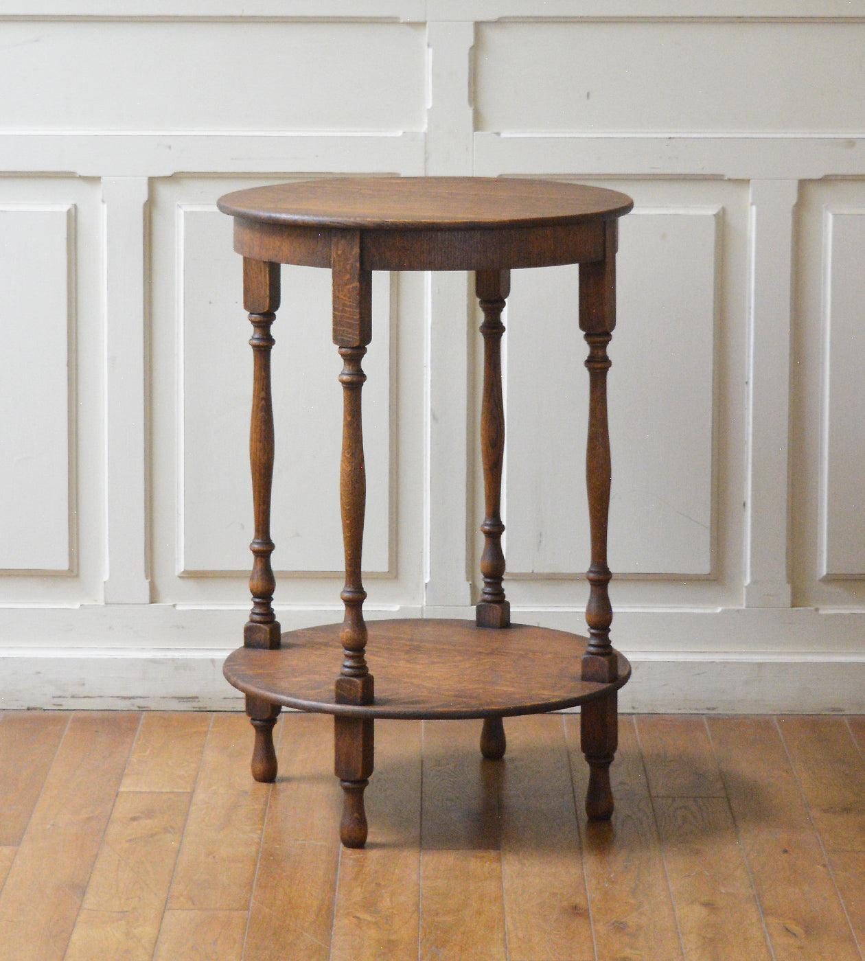 英国アンティーク木製サイドテーブルj/オケージョナル/作業机/飾り棚