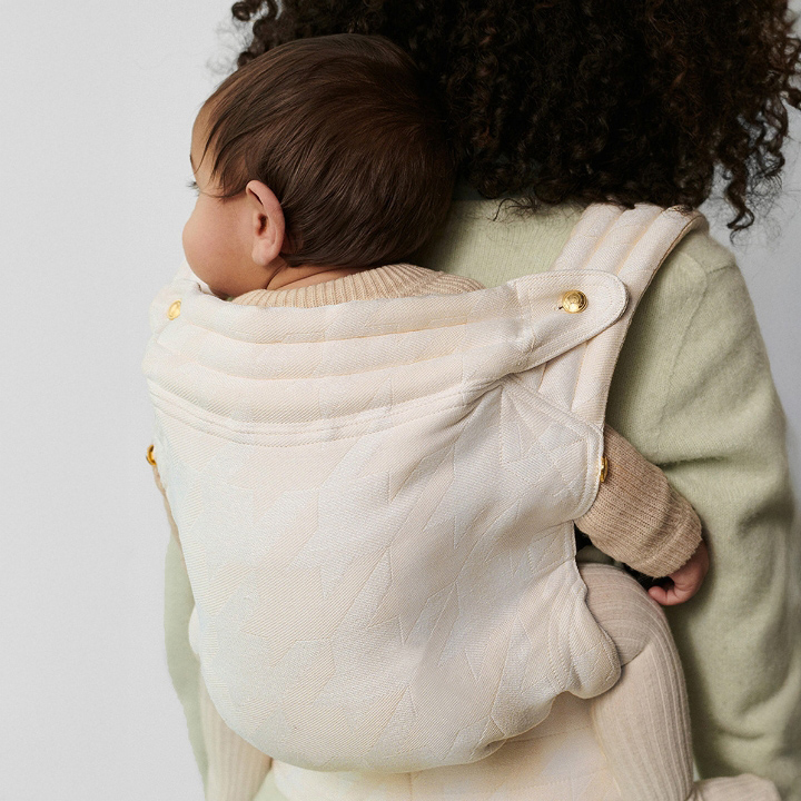 Artipoppe アーティポッペ 抱っこ紐 クリーム色 コットン製 Artipoppe