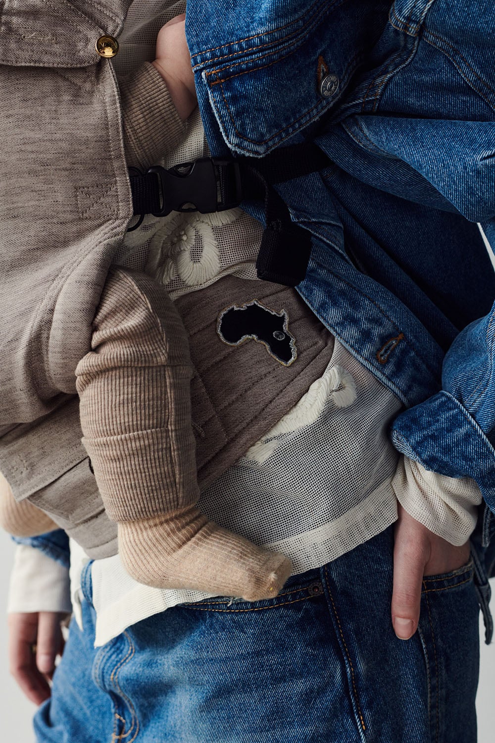 Zeitgeist Jane Goodall | ARTIPOPPE | Zeitgeist Baby Carrier