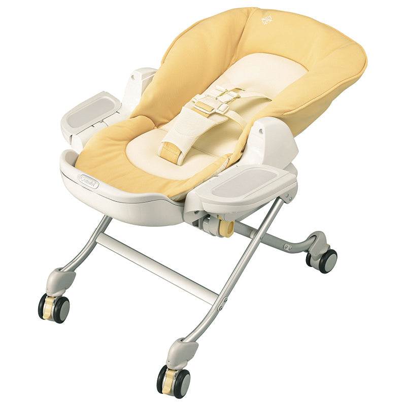 ロワイヤルプラス コンビ(Combi) 手動 ハイローチェア・ベビーラック