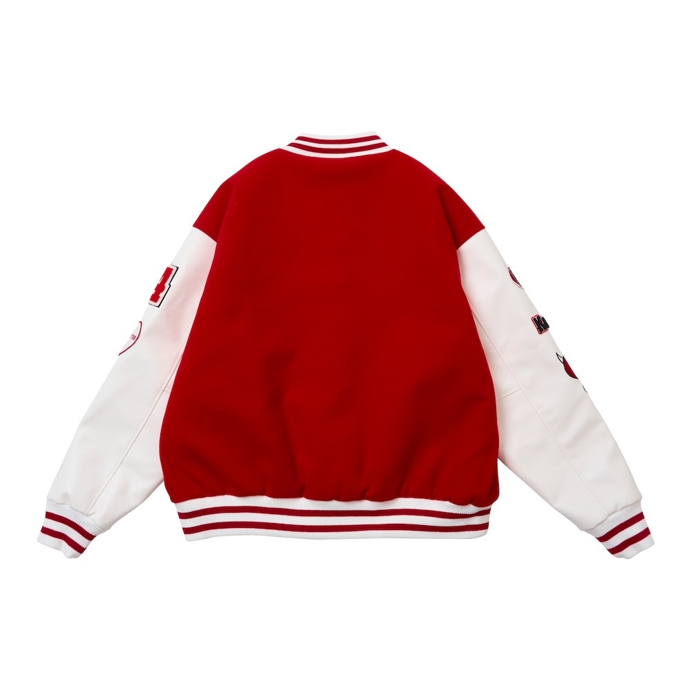 スタジアムジャンパー＜KUROMI＞（RED） | BABYMONSTER ONLINE SHOP