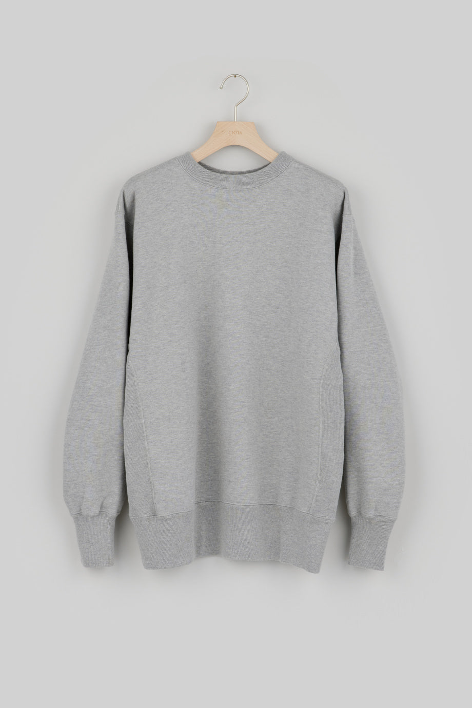 Crewneck Sweatshirt (Brushed Lining) – CIOTA Online Shop
