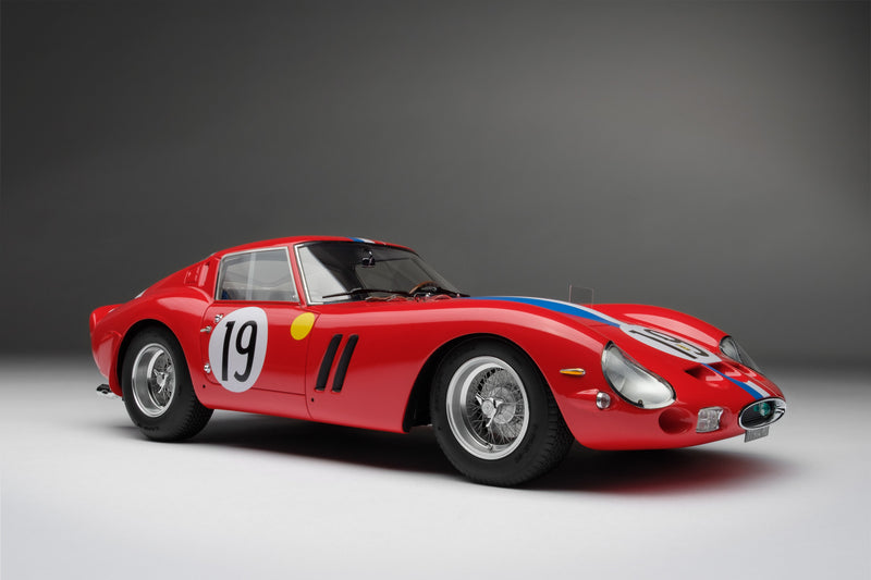 ルックスマート1/18 フェラーリ250GT ブレッド.バン 1962ル・マン