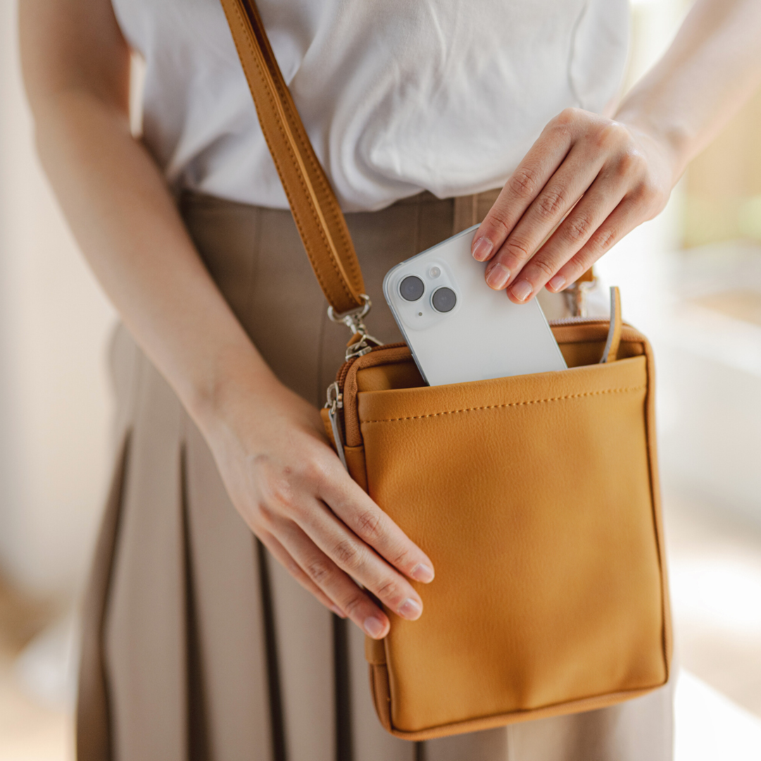 ことりっぷしか読めないブックショルダー – ことりっぷオンラインストア