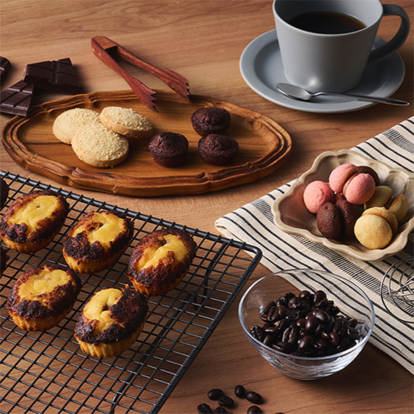 シーキューブ〉ハッピースウィートアソートLL(LL)｜近鉄百貨店ネット